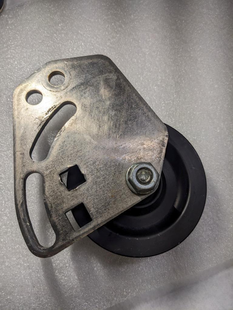 S/C BELT TENSIONER ASSEMBLY-8-RIB- (1986-1995) FORD 5.0L MUSTANG USED R15