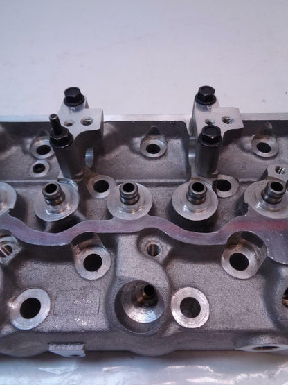 NEW ALUMINUM BARE 4 CYLINDER DIESEL CYLINDER HEAD FOR MITSUBISHI PAJERO L200 R8