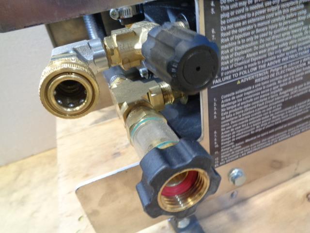 MI-T-M PRESSURE WASHER MODEL 486Z72 #GC-1002-0MEW1 NEW BSR