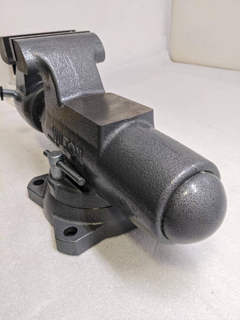 WILTON 28832 BENCH VISE 500S 5" WIDTH 8" OPENING 4-14" DEPTH SWIVEL BASE NEW H1