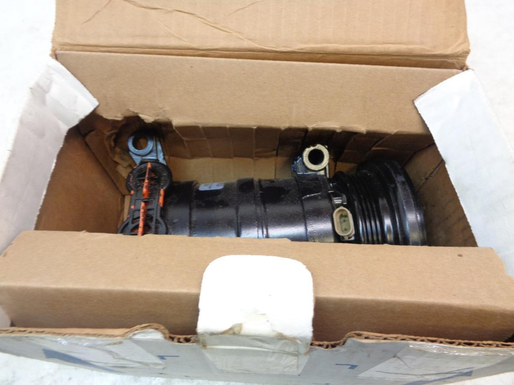 REMANUFACTURED READY AIRE 2353 AIR CONDITIONER COMPRESSOR 99-00 GMC CHEVY R1
