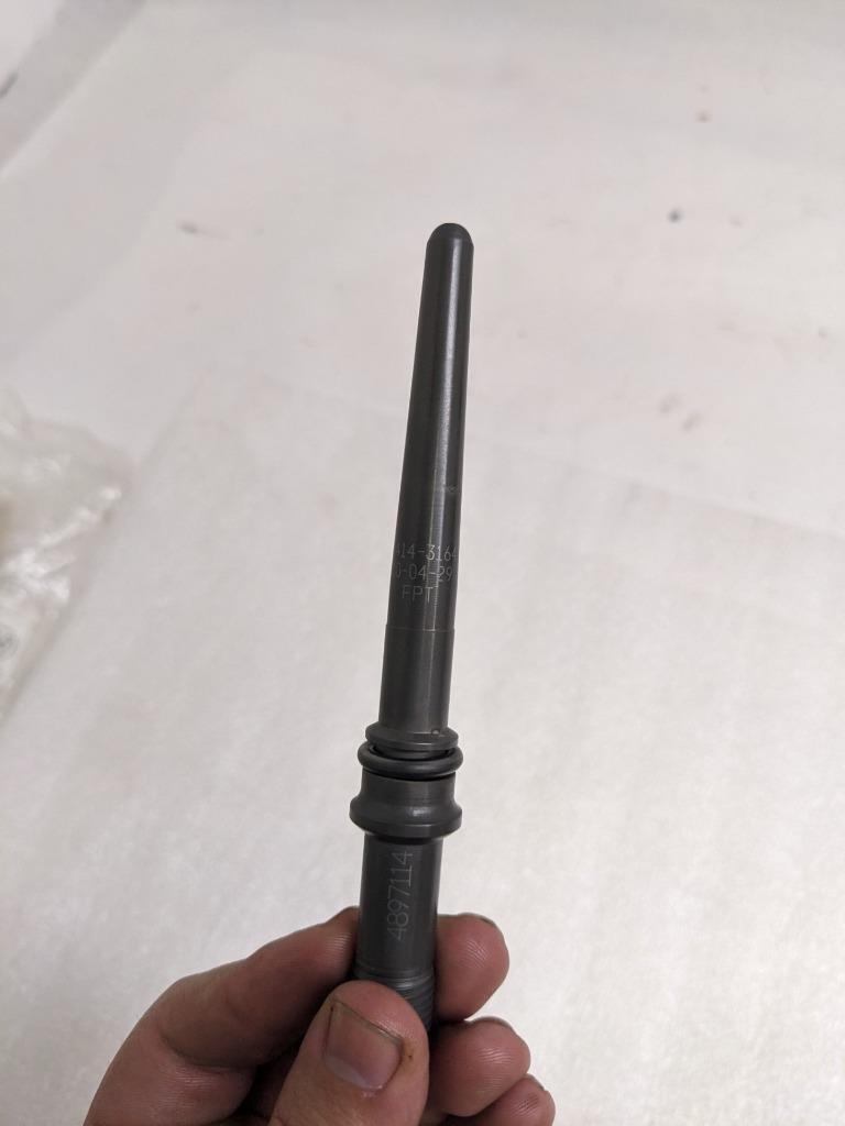 BOSCH F00RJ00414 INLET CONNECTOR INJECTION NOZZLE FOR FORD F-250 239CID NEW R13