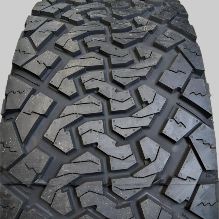 VENOM POWER TERRA HUNTER X/T P 285 45 22 114T XL TIRE TVPXT18 CQ1