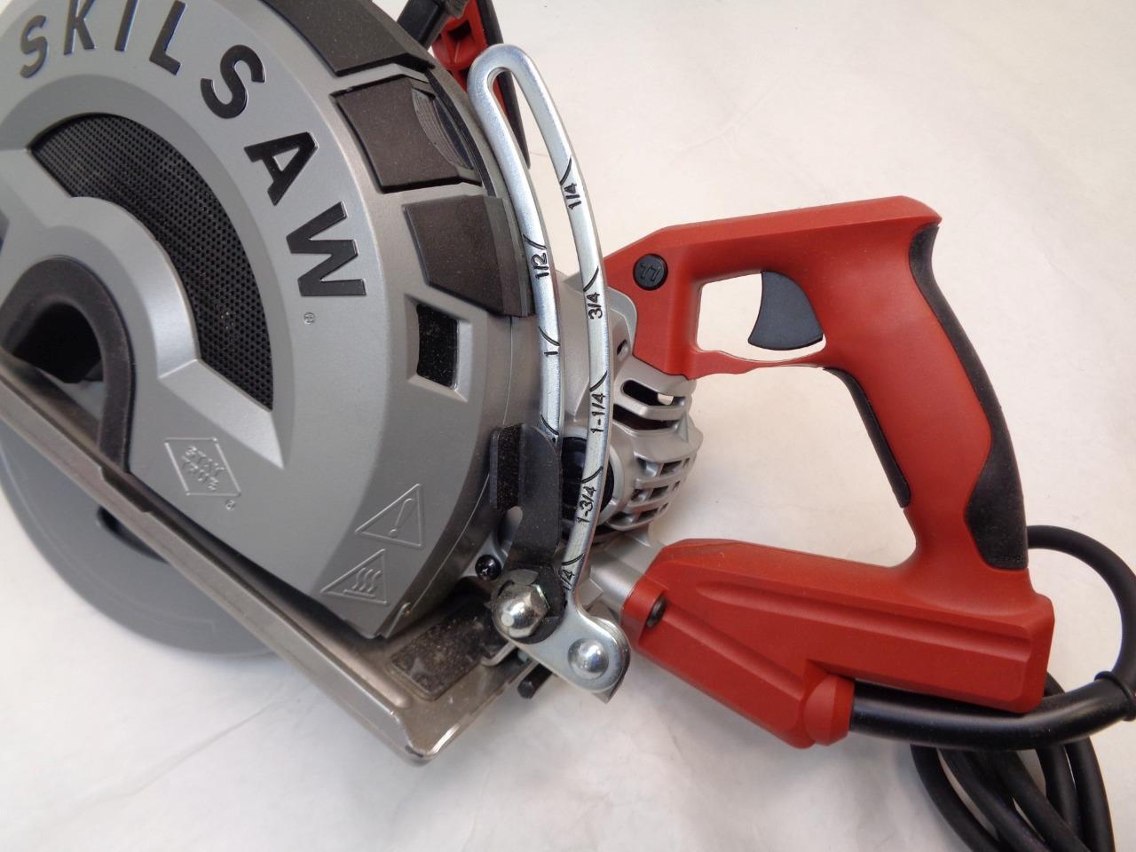 SKILSAW 8" CORDED ELECTRIC MAGNESIUM WORM DRIVE CIRCULAR SAW SPT78MMC-01 BSR35