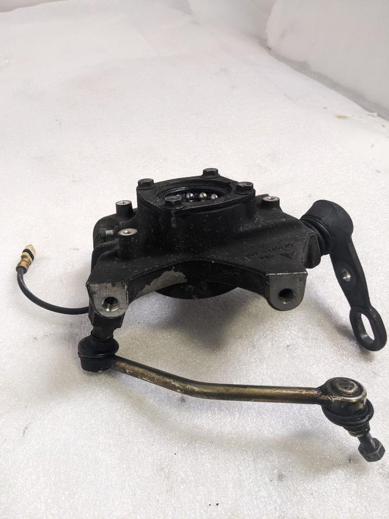 PORSCHE 993 OEM DRIVER SIDE STEERING KNUCKLE 99334165705 USED R20