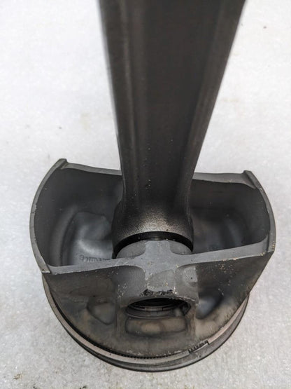 PORSCHE CAYENNE PISTON CONNECTING ROD #6 (CRACKED) 9461191R USED R24