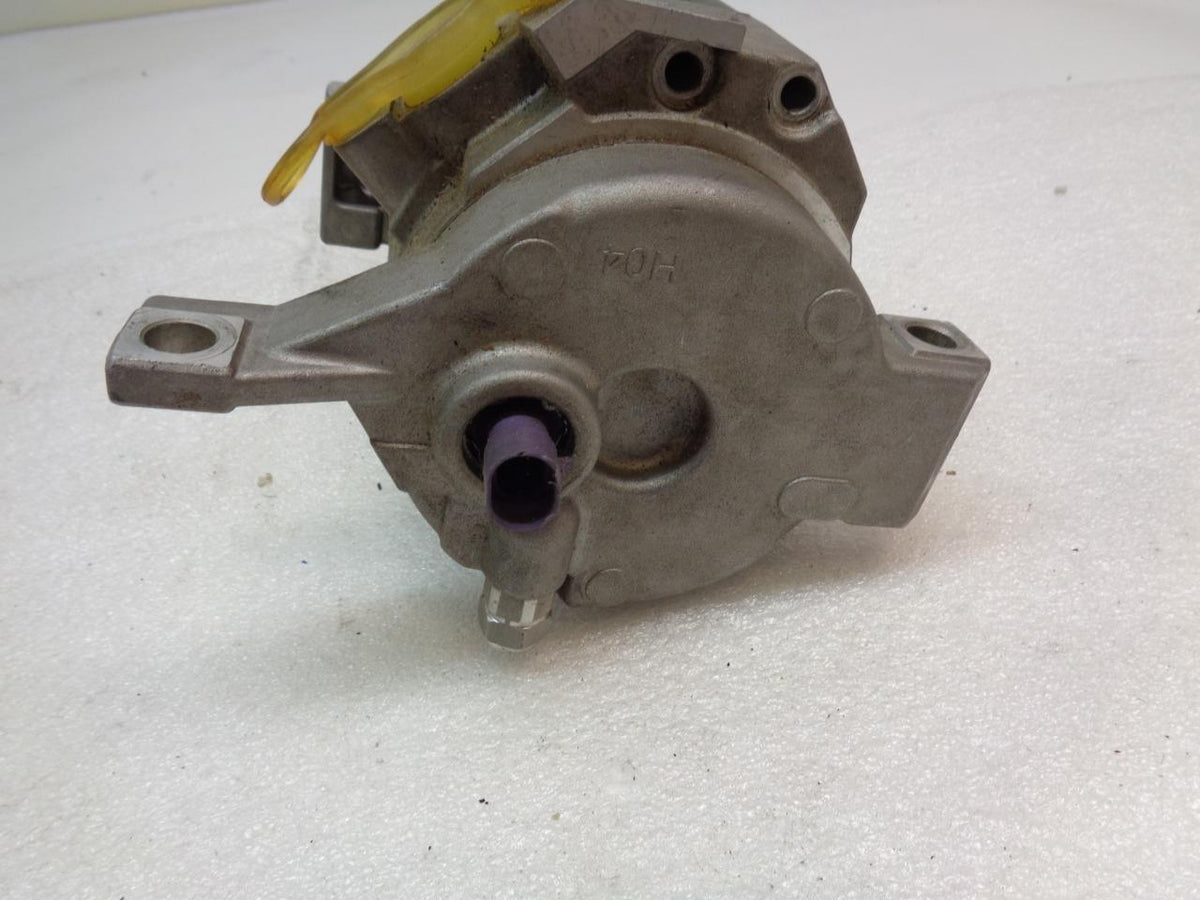 NEW ACDELCO 15-21127 AC COMPRESSOR FITS 00-02 CADILLAC, CHEVY, GMC (VARIOUS) R3