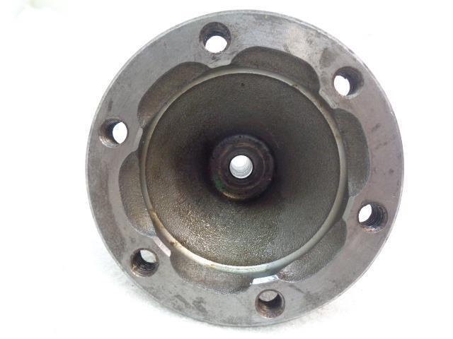 PORSCHE STUB AXLE FLANGE FOR PORSCHE 928 USED R20