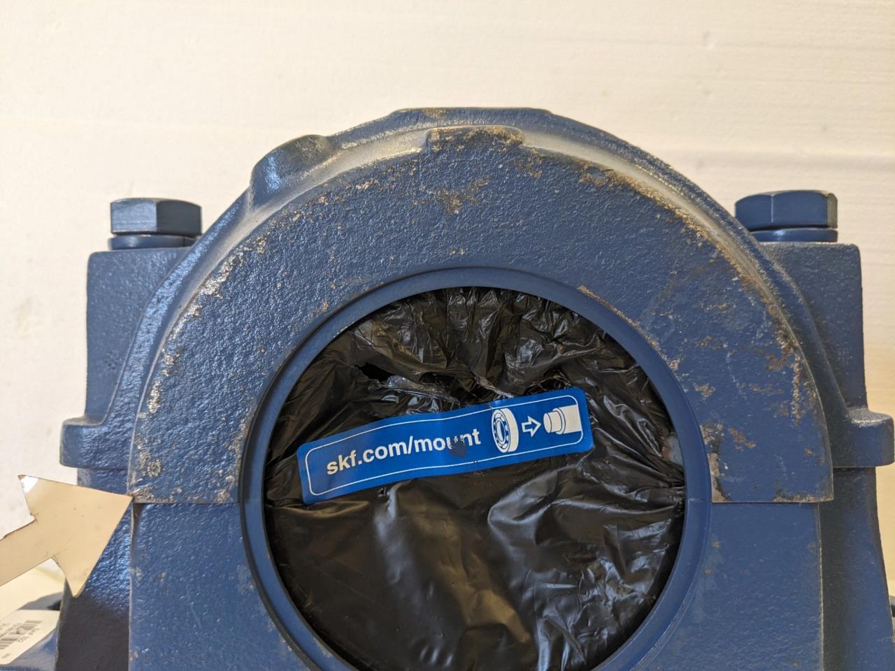 NEW SKF SAF 322 PILLOW BLOCK HOUSING CAST IRON 4 BOLT BASE SPLIT BLOCK BSRG4