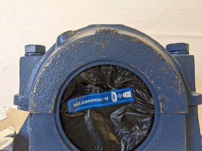 NEW SKF SAF 322 PILLOW BLOCK HOUSING CAST IRON 4 BOLT BASE SPLIT BLOCK BSRG4