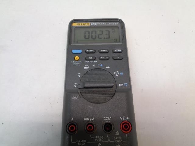 USED FLUKE 87 III TRUE RMS MULTIMETER 1000V-AC TEST EQUIPMENT R6