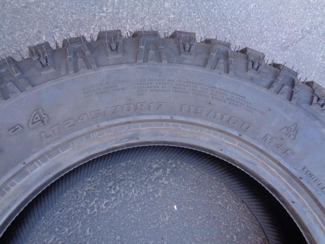 KANATI TRAIL HOG A/T-4 LT 245 70 17 119/116Q LRE 10PLY TIRE LTH1724570E AQ4