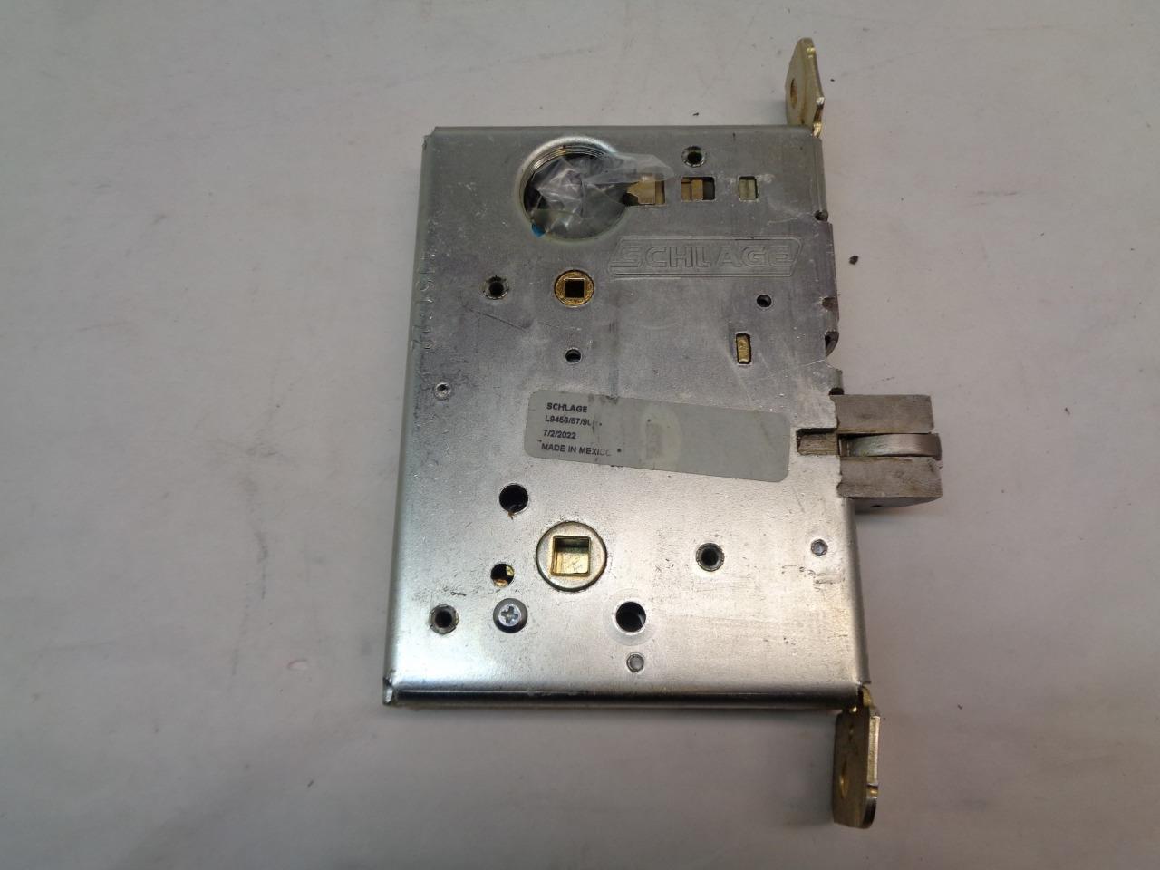 SCHLAGE L9000 SERIES DORMITORY/EXIT LOCK L9456LB R27