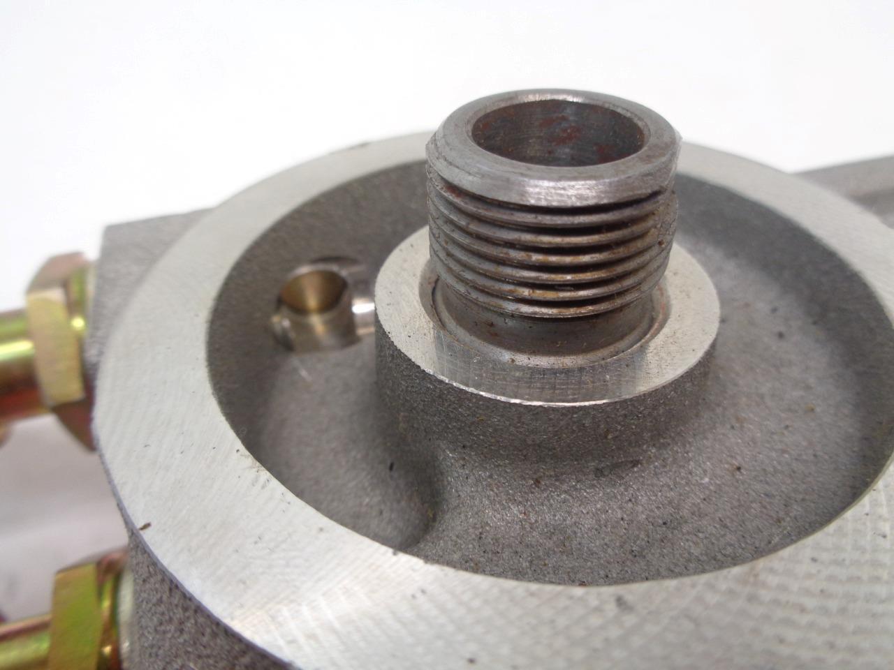 CUMMINS FLEETGUARD DUAL HYDRAULIC OIL FILTER HOUSING 3976383 R11