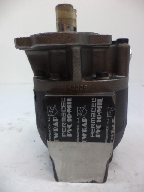 LEACH SIGNATURE FRONT LOAD GARBAGE TRUCK MOUNTED HYDRAULIC PUMP 204071 NEW J2