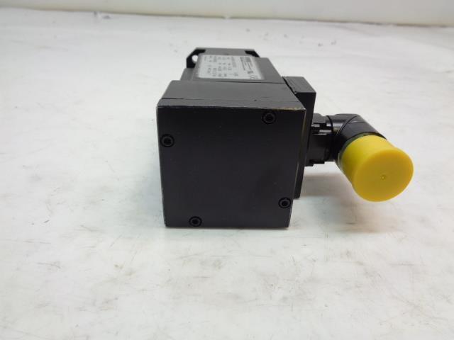 NEW PARKER HANNIFIN SMH60161, 48IZ64S52 SERVOMOTOR R32