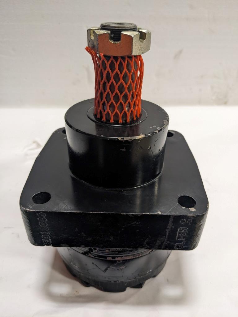 Skyjack Roller Stator Hydraulic Drive Motor 194615AB 11226636 54630228 NEW BSRG1