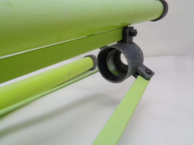 USED TELESCOPING TRIPOD 52" DIAMETER 21.5"L CENTER POST 2" DIA. GREEN R35