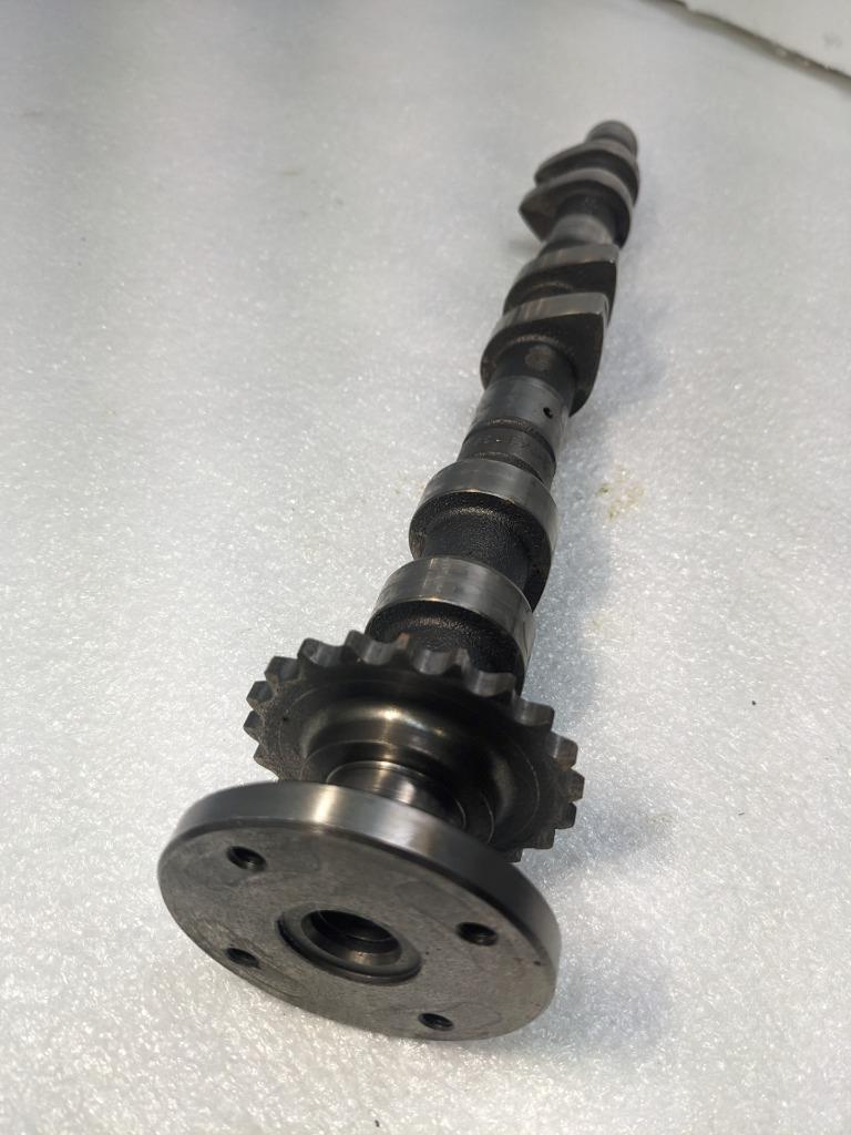 PORSCHE 911 996 (1998-2005) CAMSHAFT INTAKE CYLINDER4-6 99622287806  996GL2T1