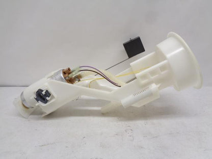 NEW BMW 00-06 FUEL PUMP ASSEMBLY w/ FUEL LEVEL SENDING UNIT 16116755043 R13