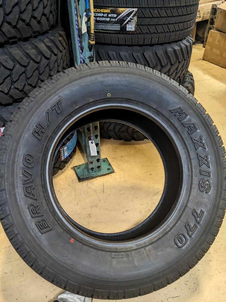 MAXXIS BRAVO HT 770 BSW P 275 60 17 110S SL TIRE TP00313400 CQ3