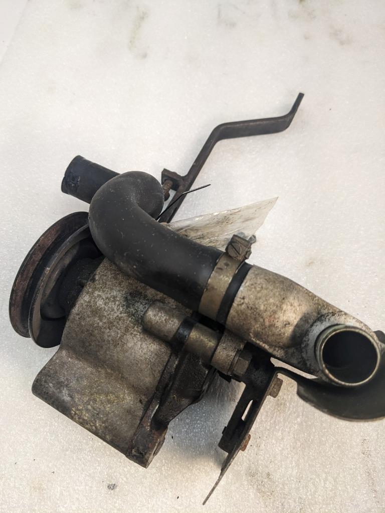 PORSCHE 928 SECONDARY AUXILIARY PUMP 92811310906/92811301700 USED R20