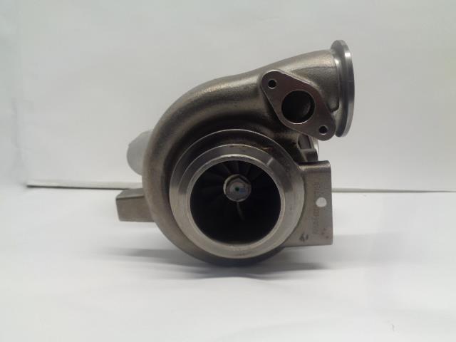 NEW JOHN DEERE TURBOCHARGER GENUINE OEM RE550179  E2