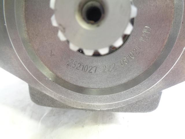 WIRTGEN 2772185 HYDRAULIC PUMP 15 SPLINE SHAFT LENGTH 1 1/4" DIAMETER 1" NEW R11