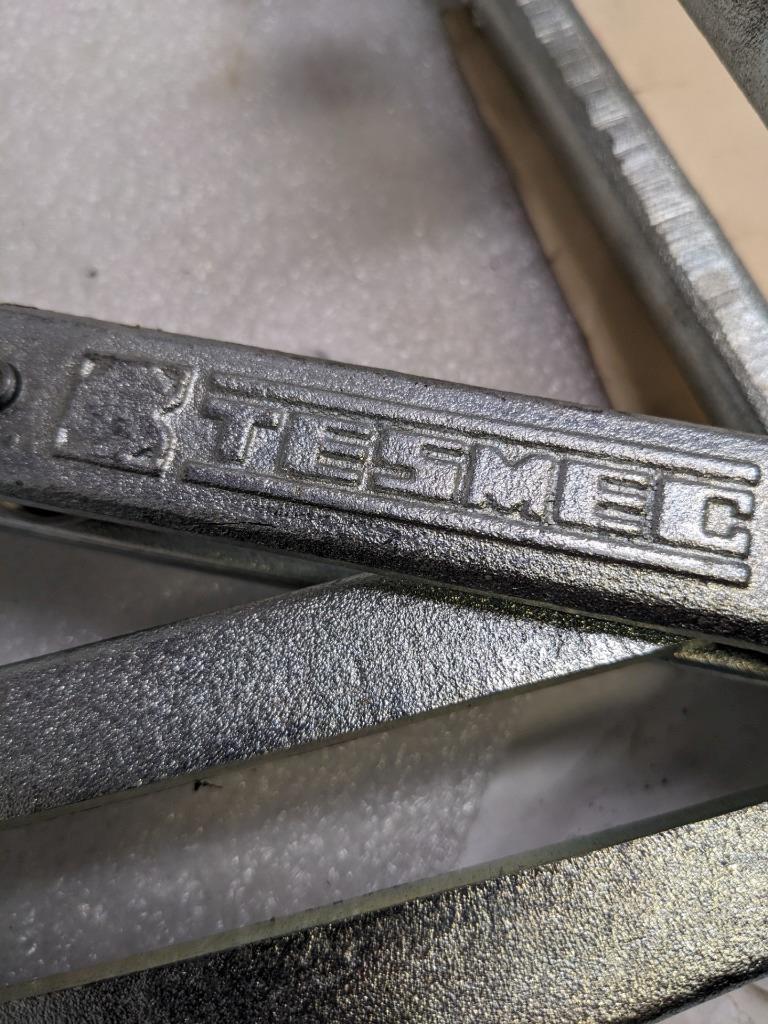 TESMEC SELF-GRIPPING CLAMP 21004060 USED I1