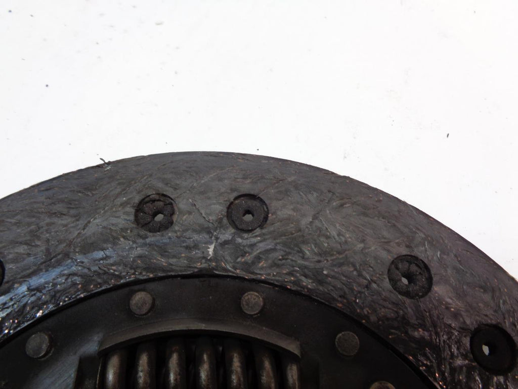USED PORSCHE SACHS CLUTCH FRICTION DISC 996 116 013 51 R20T3