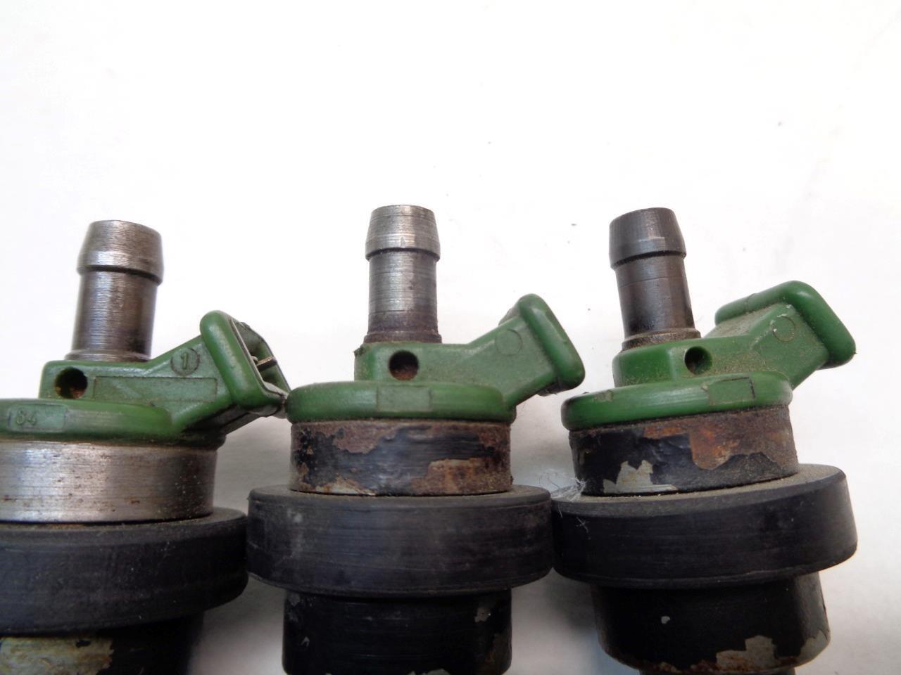 1 D-JETRONIC MERCEDES VOLVO FUEL INJECTOR NO PART# R13