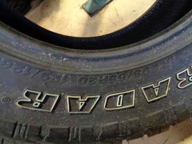 2 RADAR RENEGADE A/T 5 OWL LT 295 65 20 129/126S LRE 10PLY TIRES RZD0103 BQ3