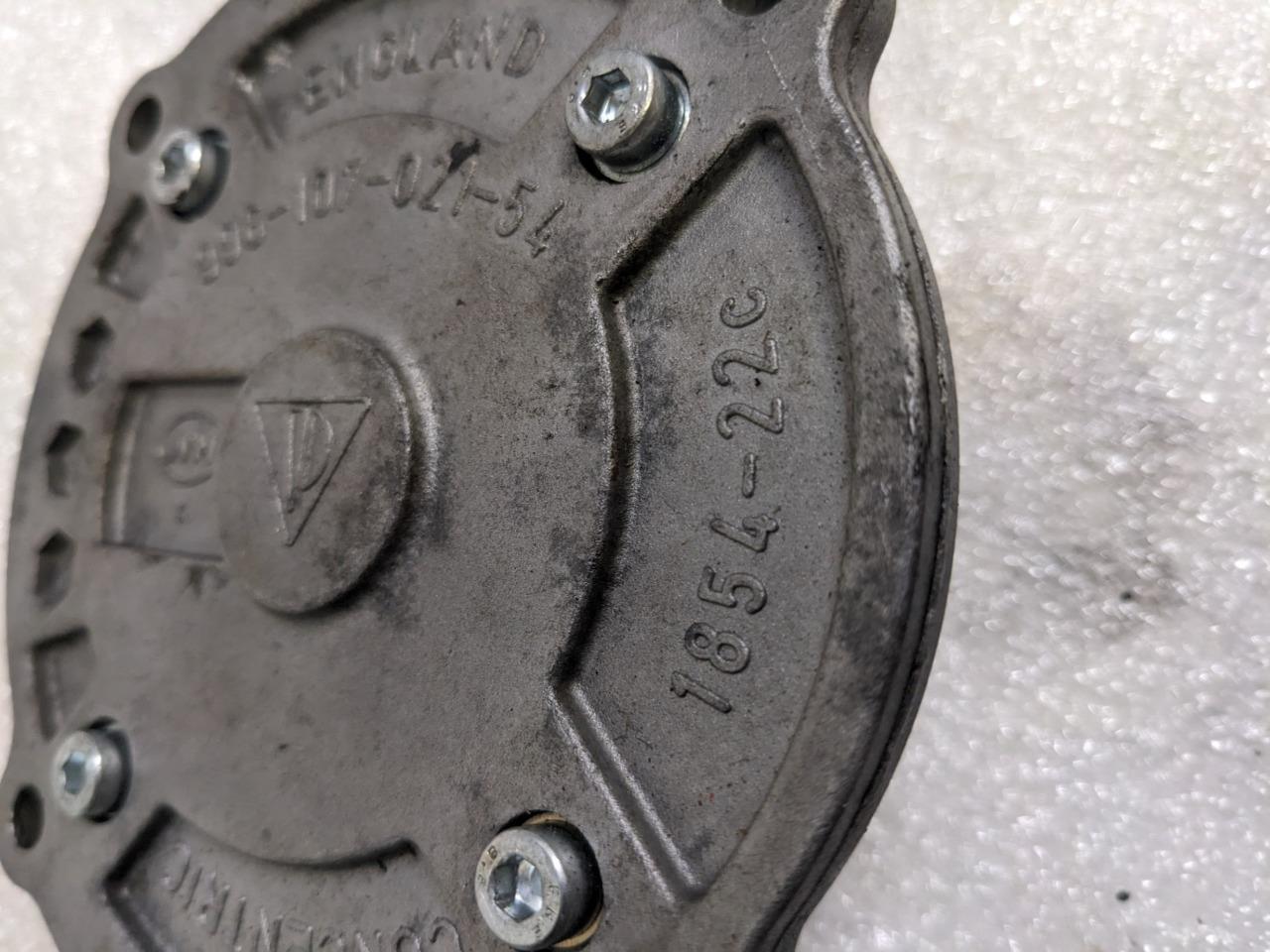 PORSCHE BOXSTER 987 05-08  SECONDARY OIL PUMP 99710702154 USED 996.B.G.L.