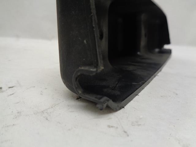 USED GENUINE PORSCHE REAR MARKER R/L HOUSING 944 631 427 00 R25T4