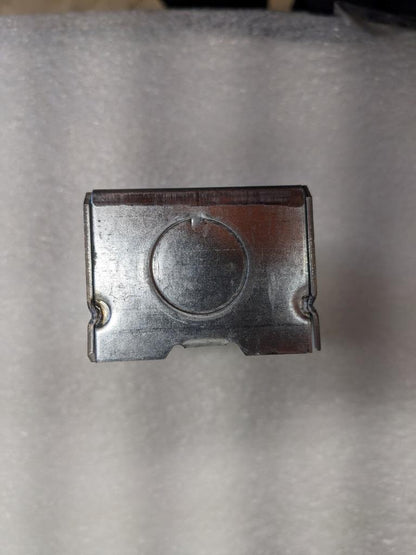 Hubbell-Raco 30309 650 Handy Box 1-1/2 IN. DEEP 1/2 IN. KO'S 4IN. X 2I. 50pc R10