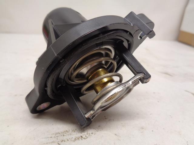 NEW MAHLE ENGINE COOLANT THERMOSTAT HOUSING TI-235-95 R13T7