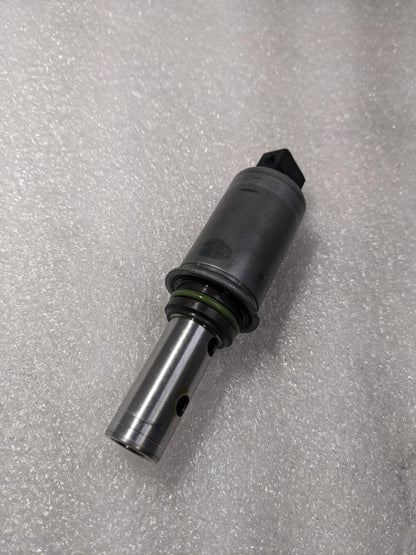 PORSCHE BOXSTER CAYMAN/911 CAMSHAFT ADJUSTER SOLENOID 99610530305 USED 996B.GLT3