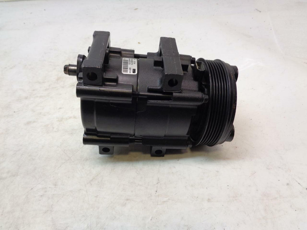REMANUFACTURED 4 SEASONS 57124 AC COMPRESSOR 88-94 FORD, LINCOLN, MERCURY R1