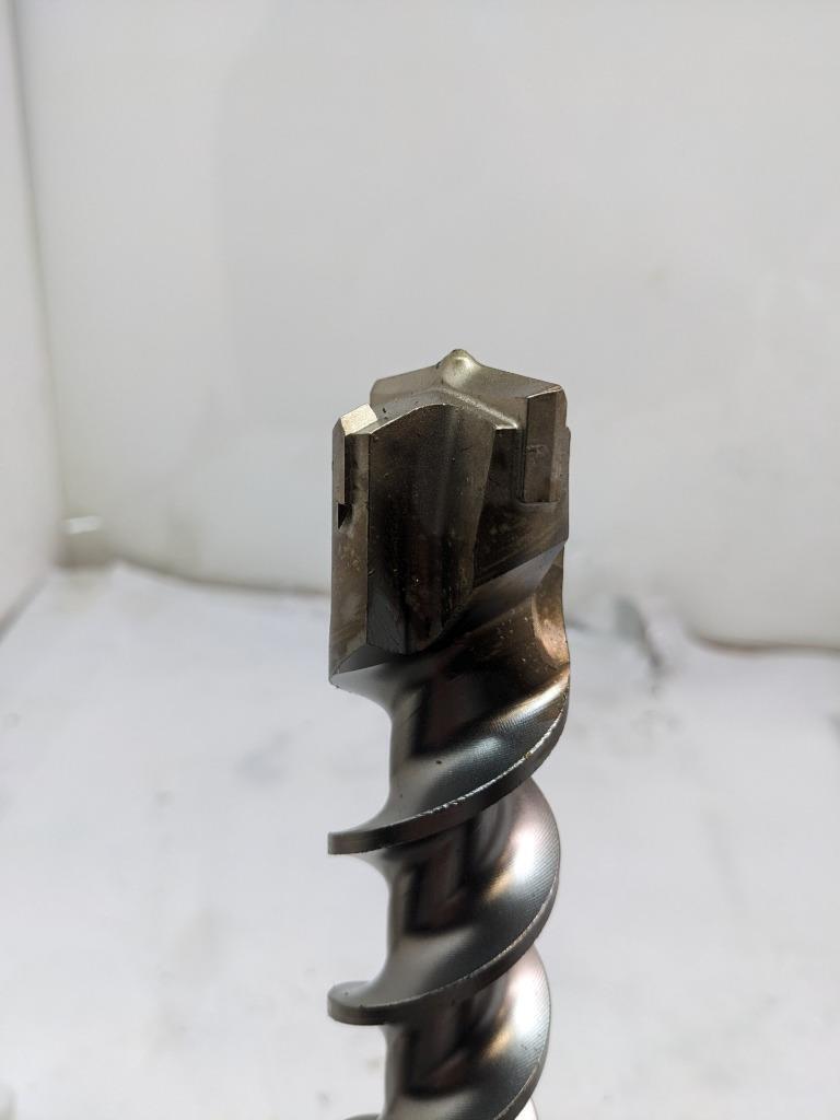 HITACHI DRILL BIT 4-CUTTER 1-9/16" 18" X 23 SDSMAX 724997 NEW D0