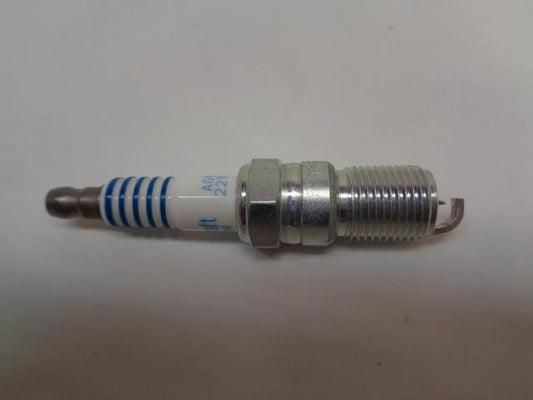 BRAND NEW MOTORCRAFT SPARK PLUG 4-PACK FORD SP492 R13T2