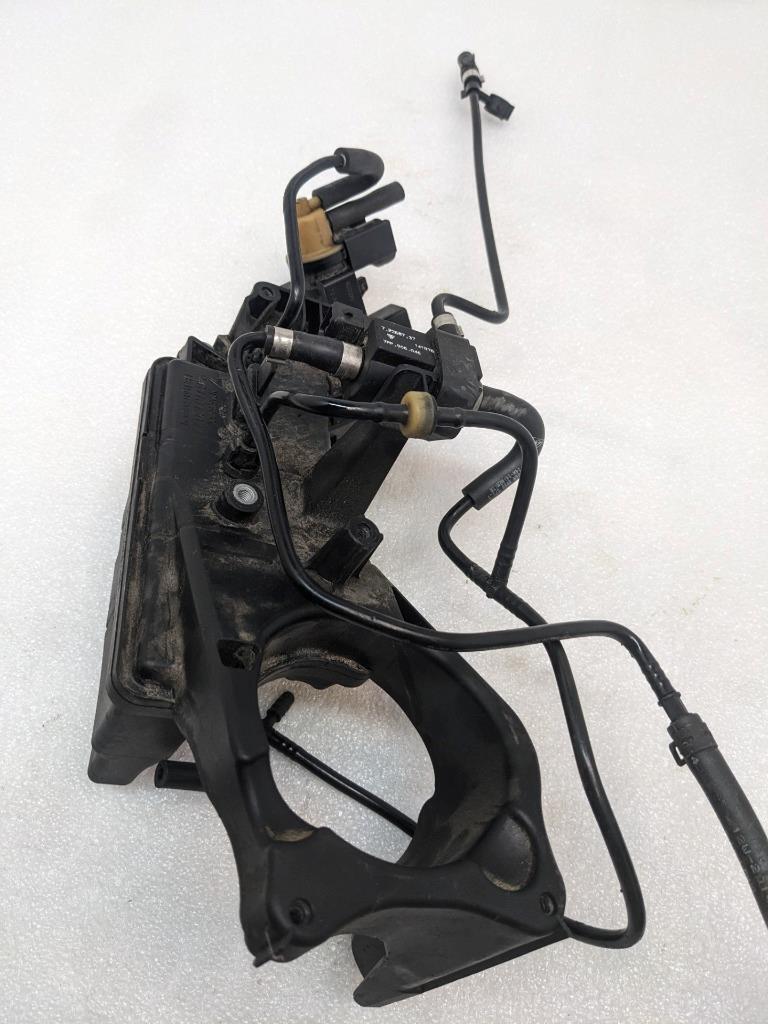 2015-18 PORSCHE PANAMERA VACUUM TANK RESERVOIR 94611013077 USED R22