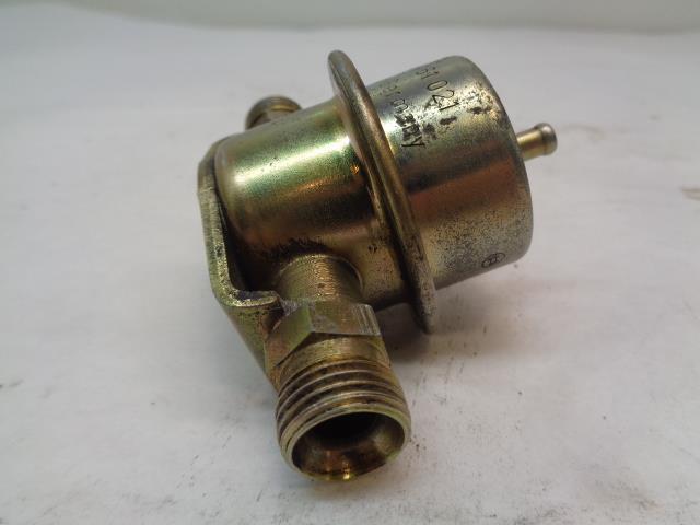 BOSCH FUEL PRESSURE DAMPER FOR PORSCHE 911&928 0 280 161 021 USED R24T3