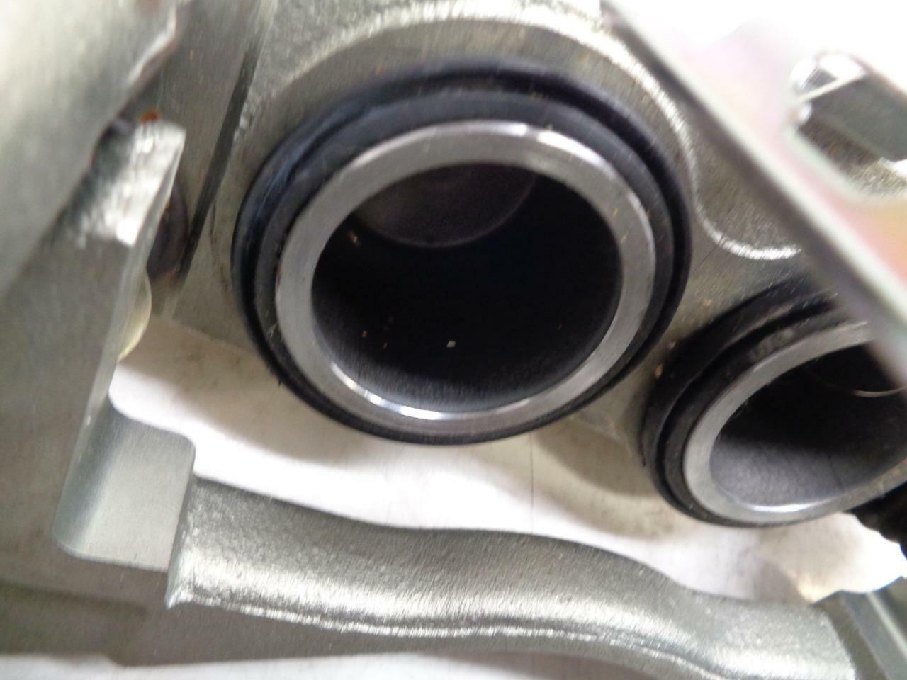 NEW BRAKE CALIPER 68320063-8 R5