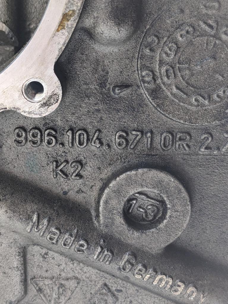 PORSCHE 911/996 CYLINDER HEAD ASSEMBLY W COVER 9961046710R SR: 51468 USED 996GL2