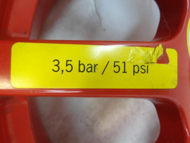 2015-2022 PORSCHE MACAN 18X6 95B 601 027 &VREDESTEIN SPACE MASTER 195/75-18 KSLR