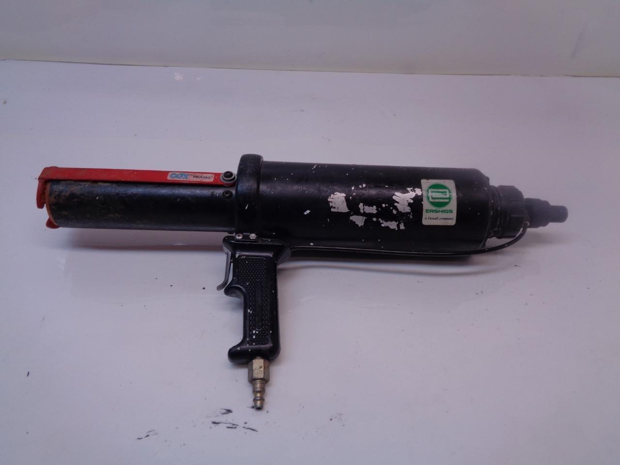 USED COX 2-COMPONENT PNEUMATIC 380mL DISPENSER FOR COAXIAL CARTRIDGES CCA380 R22