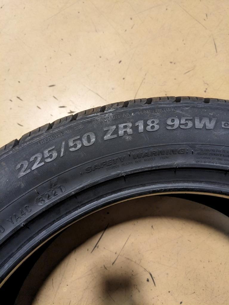 KUMHO SOLUS TA71 P 225 18 95W SL TIRE 2169753 BQ4
