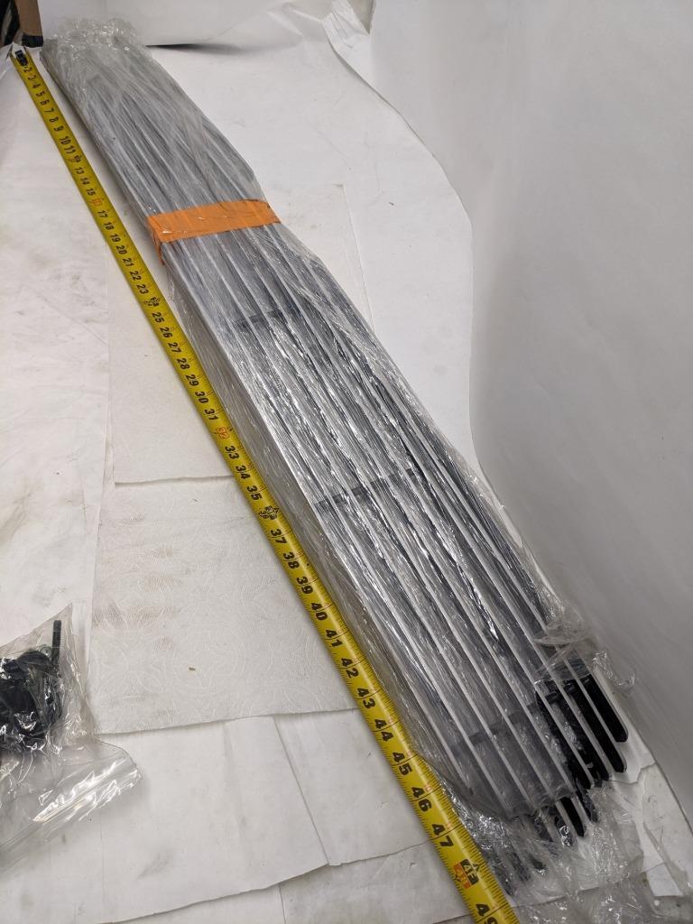 CARRIAGE WORKS 43912 BOLT-OVER GRILLE FOR 07-09 SILVERADO 2500-3500 HD NEW #1 SR