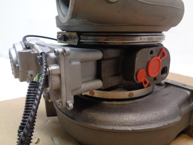 DETROIT DIESEL HOLSET TURBOCHARGER W/ ACTUATOR FOR 07+ 14L SERIES60 R23539570 E2