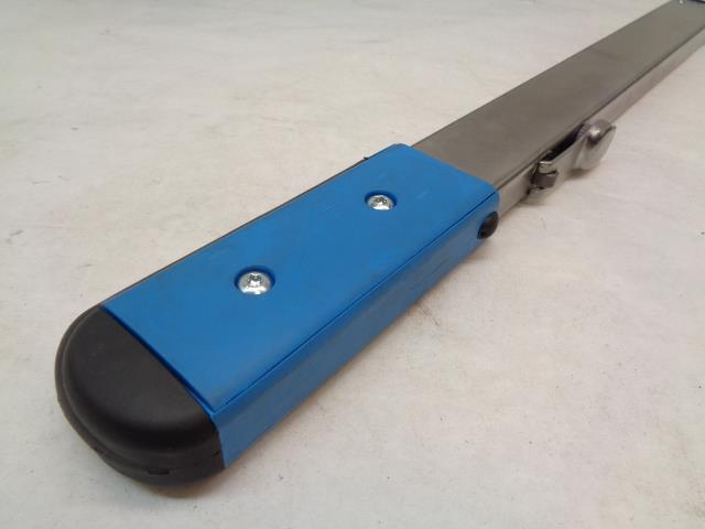 NEW PRECISION INTRUMENTS C3FR250F 1/2" DRIVE 40-250lb RANGE TORQUE WRENCH R22